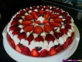 /album/fotogalerie-jidlo-a-piti/beautiful-cake-with-fresh-strawberries-jpg/